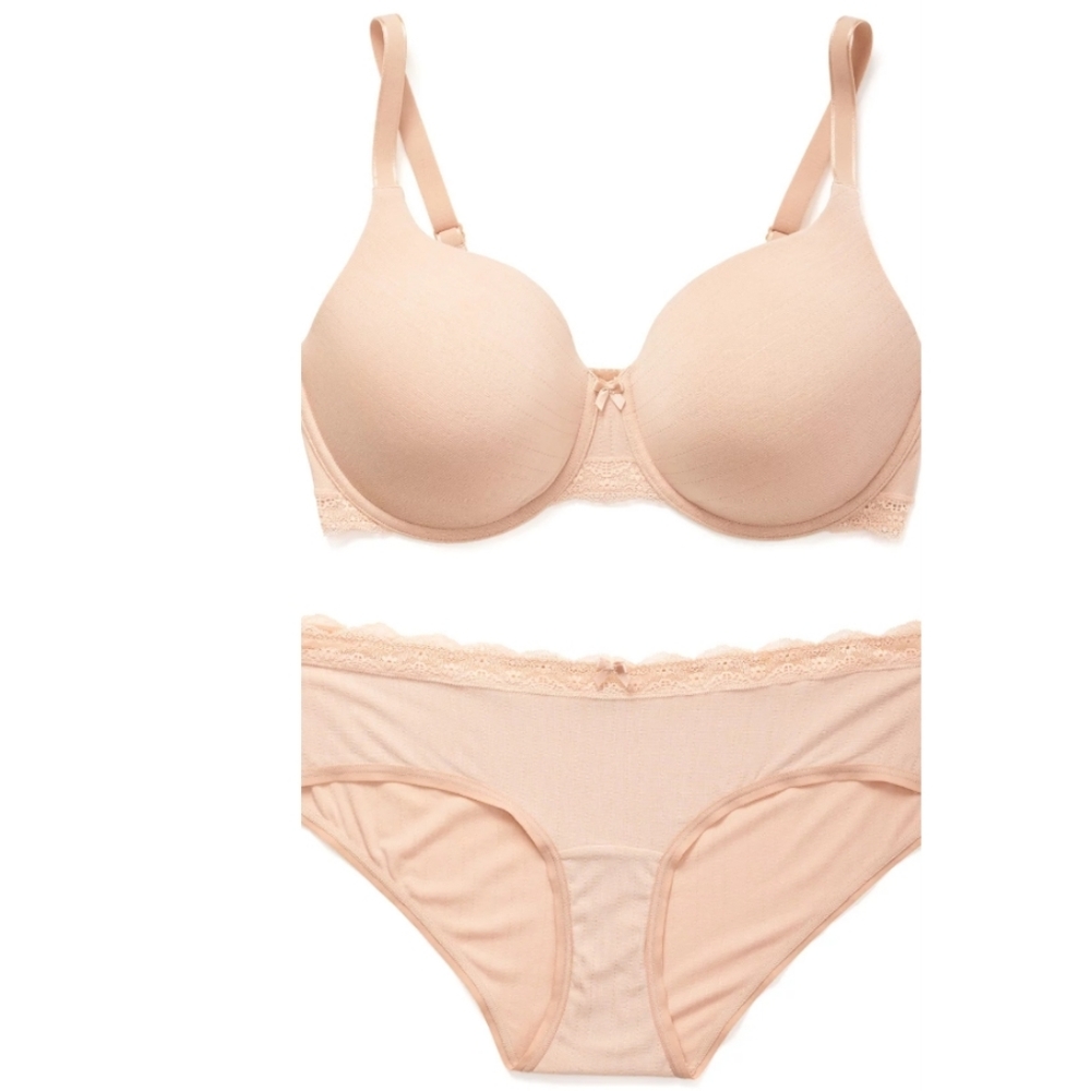 Set 2 pieces Brand Adore Me, sizes Bras 38DD and pantie 0X, color Beige (Cream)